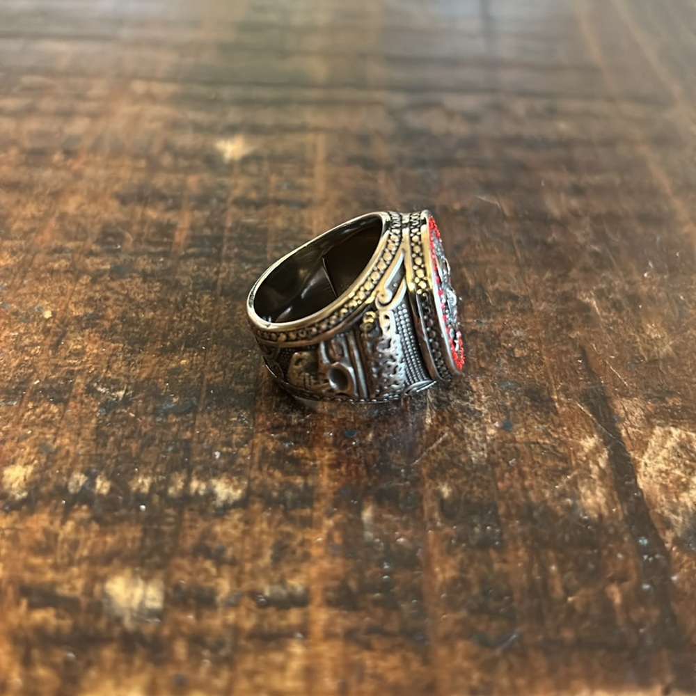 Mens Medusa Head Skull Ring size 8 - Picture 2 of 4